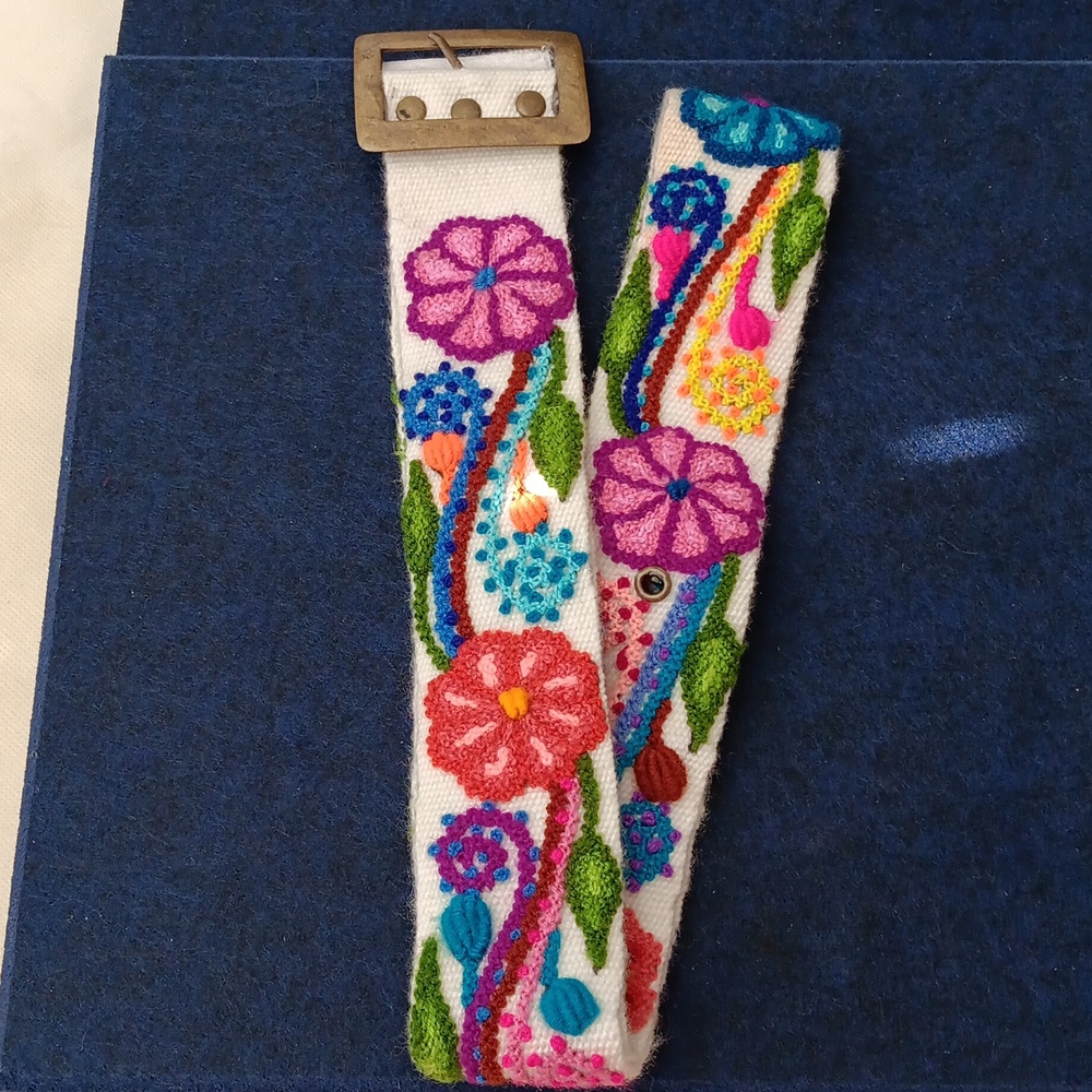FLORAL PERUVIAN EMBROIDERED INKA BELT (NWOT) - Picture 7 of 8